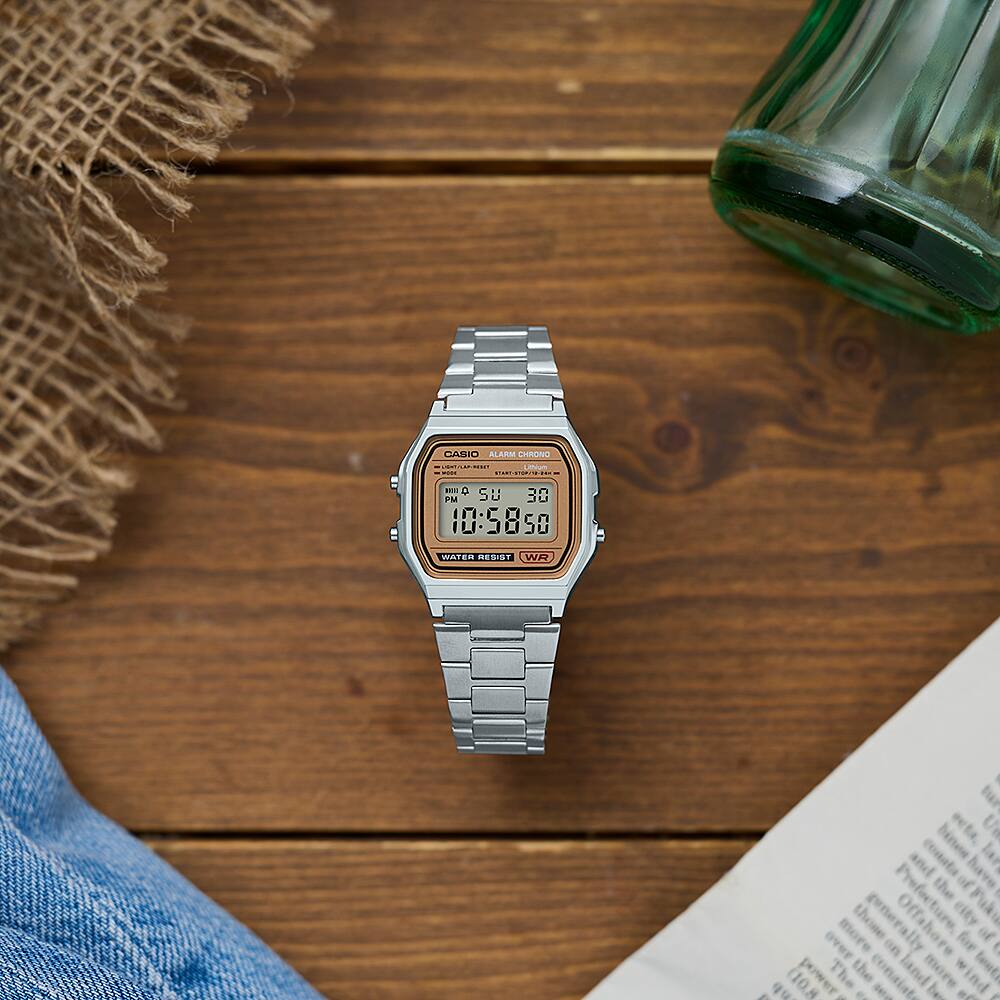 Hodinky Casio Vintage A158WEA-9EF Pánske náramkové hodiny Karol Bohony Hodinky Casio Vintage A158WEA-9EF Pánske náramkové hodiny Karol Bohony